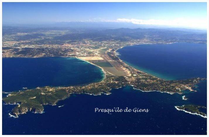 Plage A 400 M Studio Tout Confort Terrasse Clim Parking Hyères Exterior foto